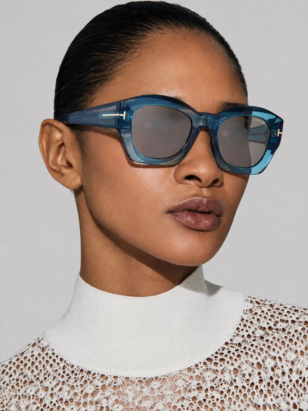 New, TOM FORD Guilliana Sunglasses TF1083 90L Authentic